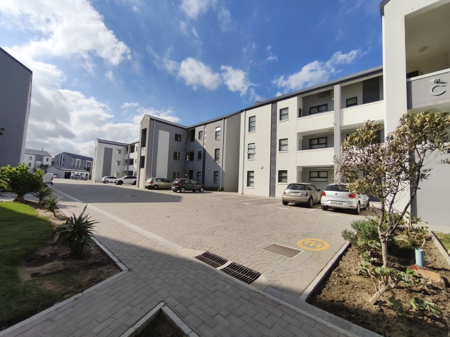 2 Bedroom Property for Sale in Aan de Wijnlanden Western Cape